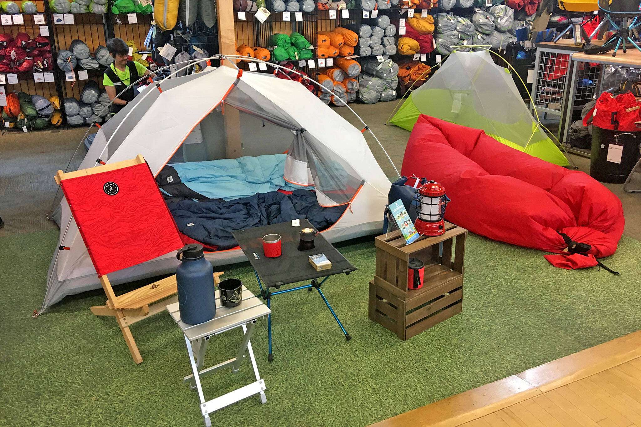 10 stores to buy camping gear and equipment in Toronto