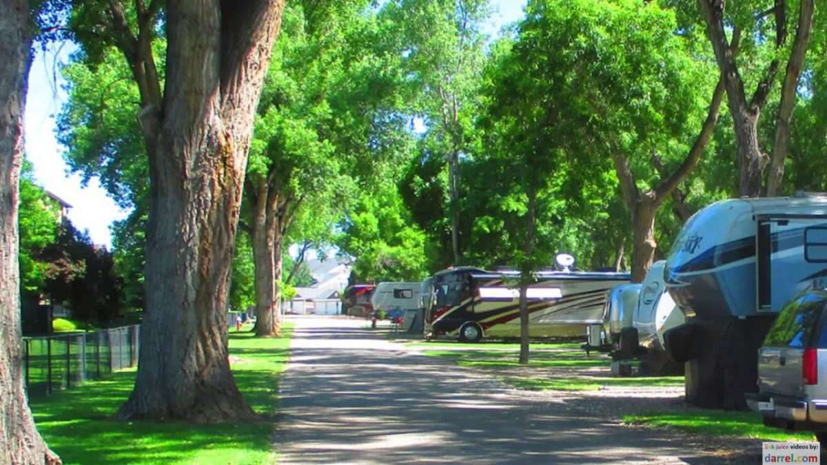 9 Best RV Parks &  Car Camping Sites around Denver