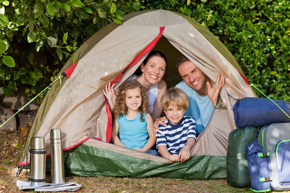 Benefits to a Camping Vacation With Kids
