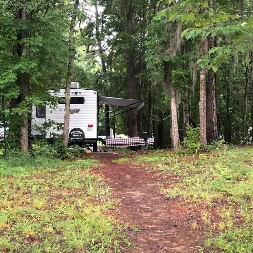 Best camping near Helena, Alabama