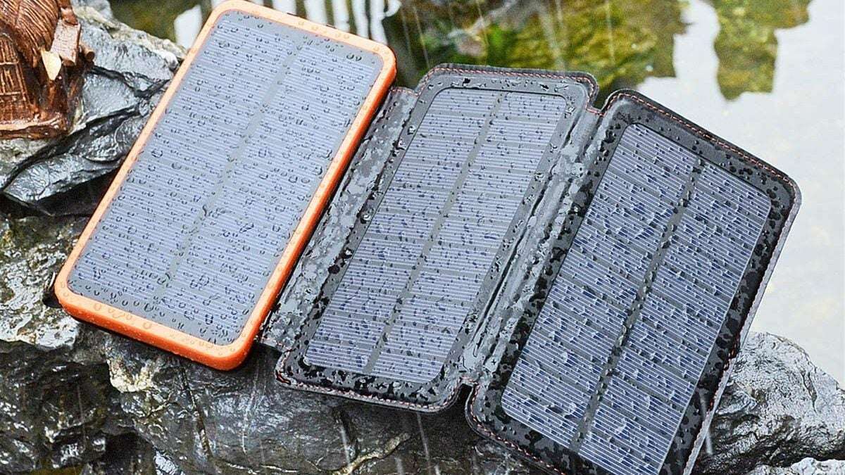 Best Camping Solar Panels (Buying Guide) 2020